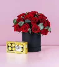 Arreglo-de-rosas-rojas-en-caja