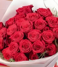 ramo-de-25-rosas-rojas-detalle