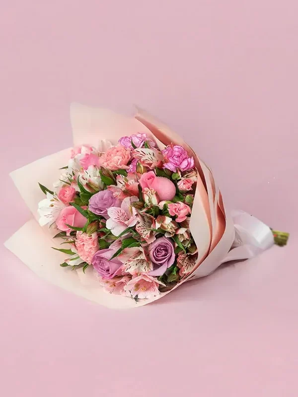 ramo-de-rosas-y-astromelias-ec