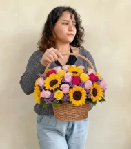 canasta-septiembre-con-modelo